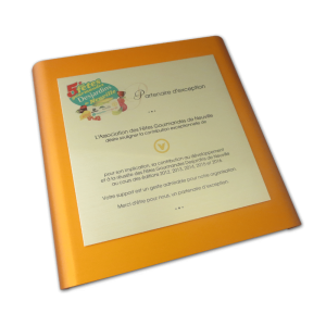 Plaque hommage d'aluminium anodisé Desjardins