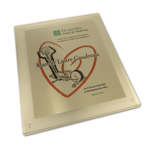 Plaque hommage Manoir Laure Gaudreau